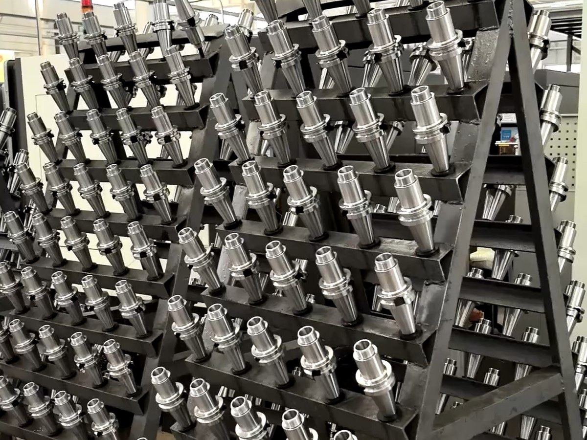 ZSCNC organized CNC tool holder rack for batch tooling orders